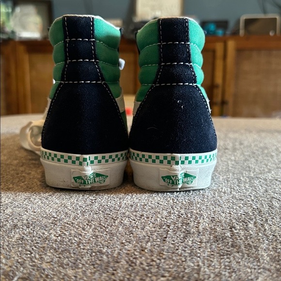 Vans Green and Black High-Top Sneakers - Picture 5 of 5